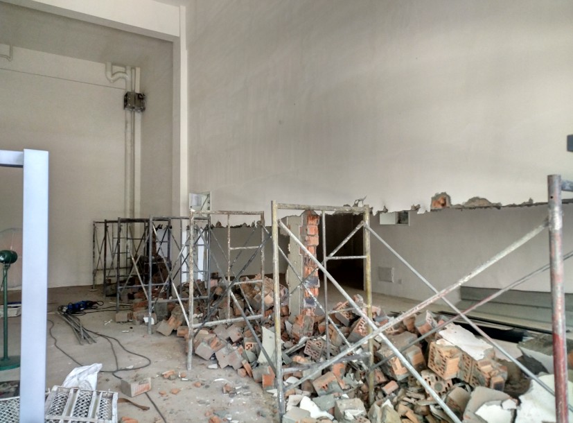 相城店铺墙体拆除